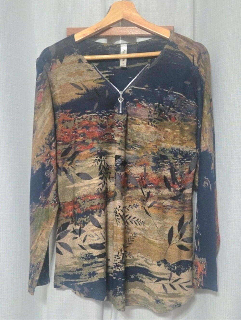 Cubism Los Angeles Multicolor Long Sleeve Zip-Neck Light Sweater